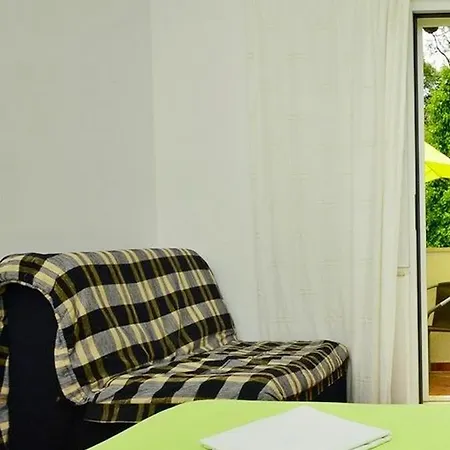Apartment Perica *