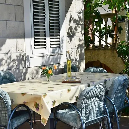Perica Apartment *
